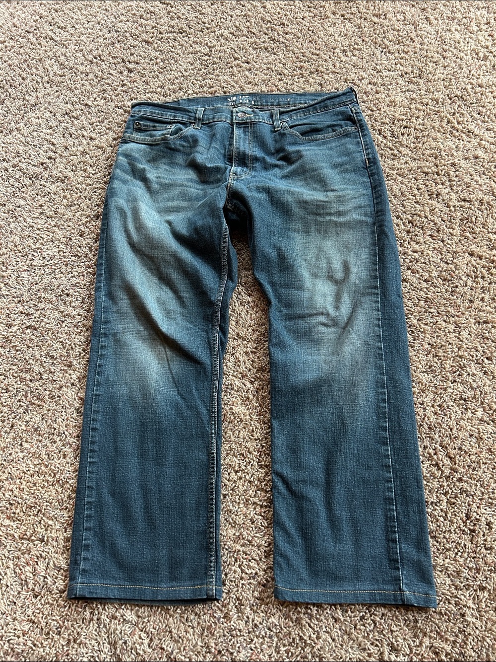 Levi’s Men's Dark Blue Washed Jeans 36x32